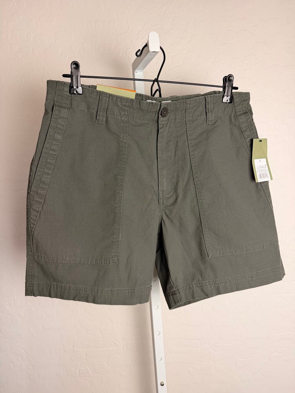 Goodfellow & Co Men’s Utility Shorts Olive Green Flex Waist 7” Inseam Small NWT
